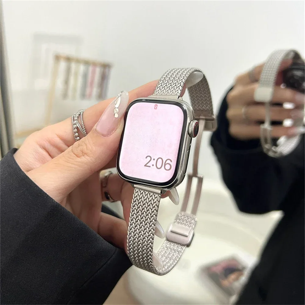 Sneakers Er - Luxuriöses, schlankes Metall-Magnetarmband für IWatch 9