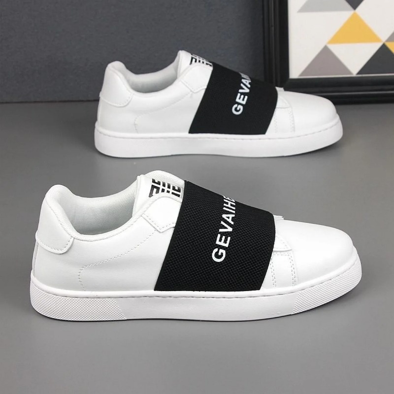Trendige Marke, vielseitige, a – Sneaker Career Bewertung und Preis