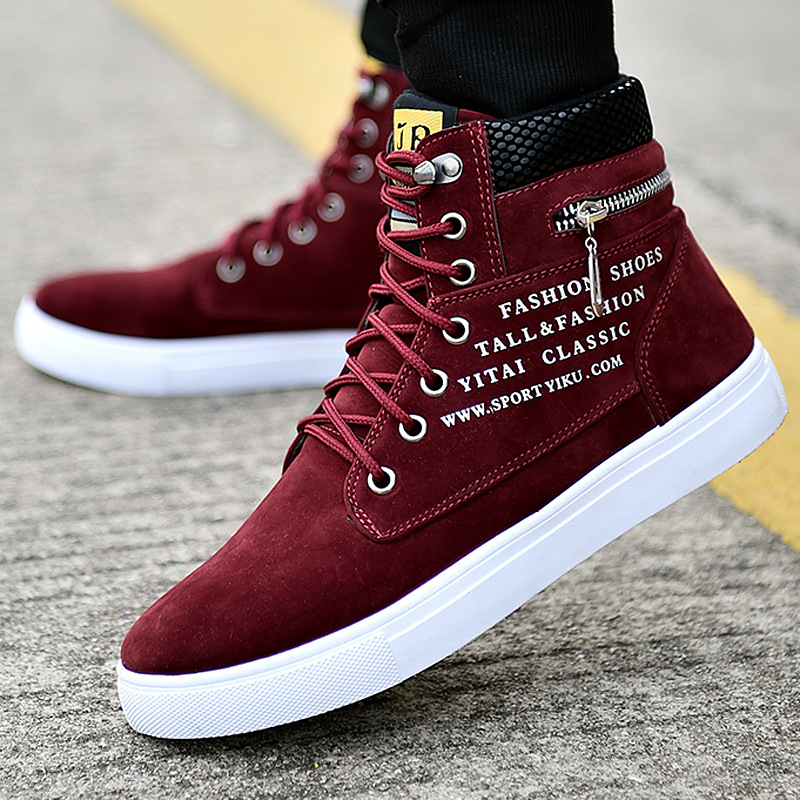 Schwarze High-Top-Sneaker für  – Sneaker Career Bewertung und Preis